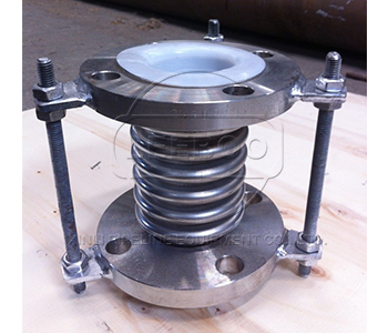 四氟<a href=http://m.112327.cn target=_blank class=infotextkey>補償器</a>2.jpg