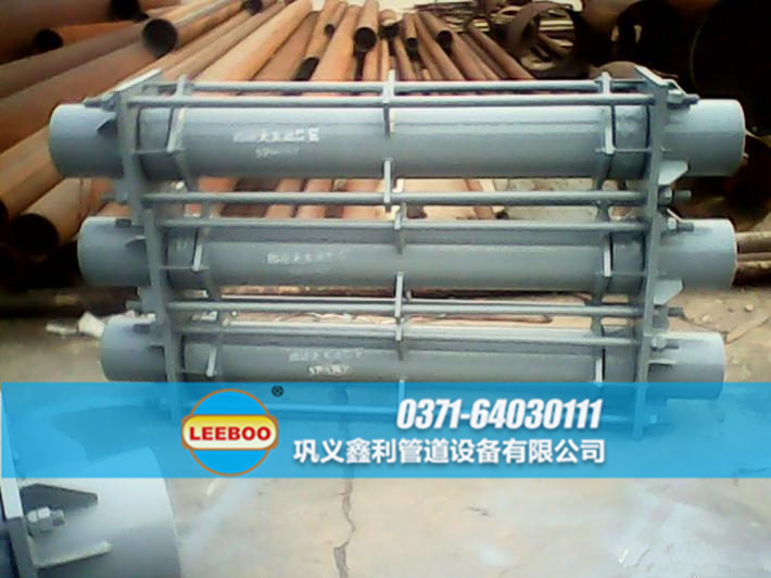 大拉桿橫向波紋<a href=http://m.112327.cn target=_blank class=infotextkey>補(bǔ)償器</a>